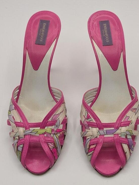 Emilio Pucci Shoes - Emilio Pucci 37 EU 6.5 US Pink Leather Floral Kitten Heel Mules Made in Italy